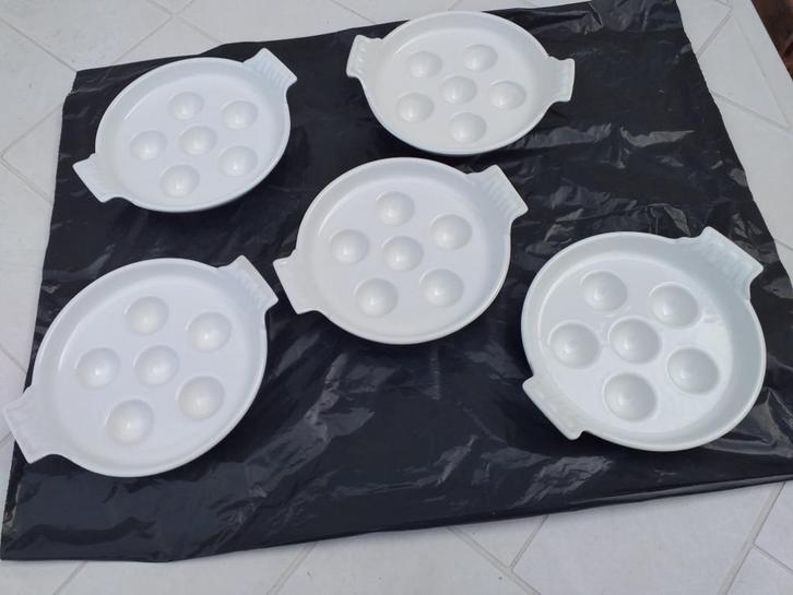 5 x Slakken / escargotbordje wit porselein/keramisch - NIEUW, Huis en Inrichting, Keuken | Servies, Nieuw, Bord(en), Overige stijlen