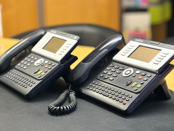 Alcatel 4039 +  Alcatel 4034 +Gigaset A160 +OmniPCX Centrale, Telecommunicatie, Vaste telefoons | Niet Draadloos, Gebruikt, Ophalen of Verzenden