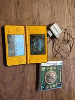 ds xl avec un jeux et chargeurs original, Games en Spelcomputers, Ophalen of Verzenden, Zo goed als nieuw