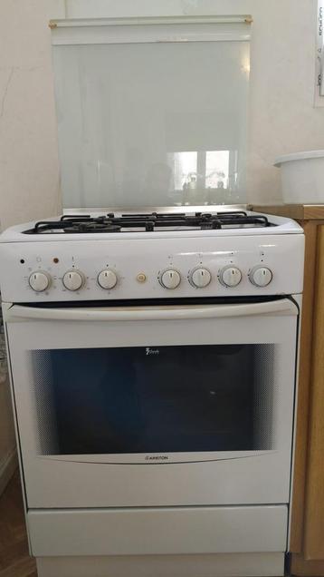 Ariston FM 51 IX GB inbouwoven – goed werkend, inox beschikbaar voor biedingen