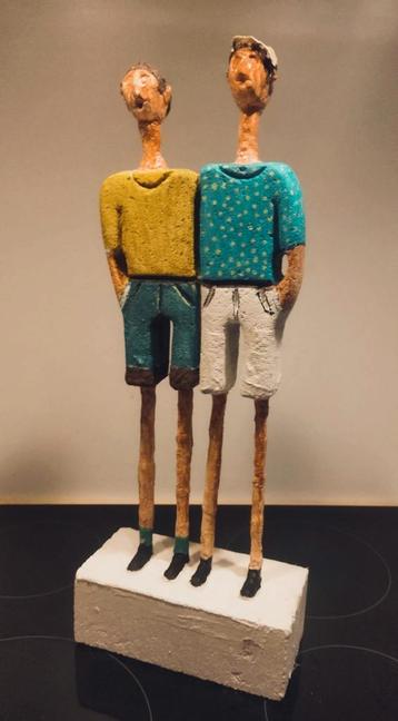 Gesigneerd Beeld “Fernando en Roberto” Origineel Eigen Werk  beschikbaar voor biedingen