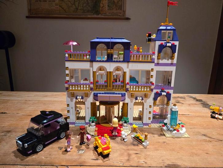 Lego friends 41101 hotel, Kinderen en Baby's, Speelgoed | Duplo en Lego, Gebruikt, Lego, Complete set, Ophalen
