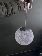 Lustre de chez massive, Enlèvement