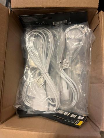 20 nieuwe verlengsnoeren. Lees mij aub beschikbaar voor biedingen