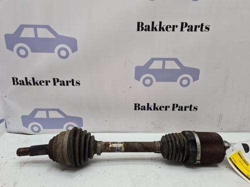 Aandrijfas links-voor van een Ford Fiesta, Auto-onderdelen, Remmen en Aandrijving, Ford, Gebruikt, 3 maanden garantie