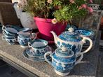 Koffie servies in Blue Willow patroon. Blauw-wit porselein., Ophalen