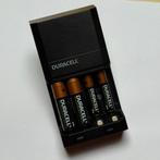 Duracell Charger + AA AAA oplaadbare batterijen, Ophalen, Zo goed als nieuw, Oplaadbaar