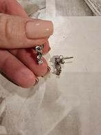 Kleine zilveren oorbellen 925, Handtassen en Accessoires, Ophalen, Zo goed als nieuw