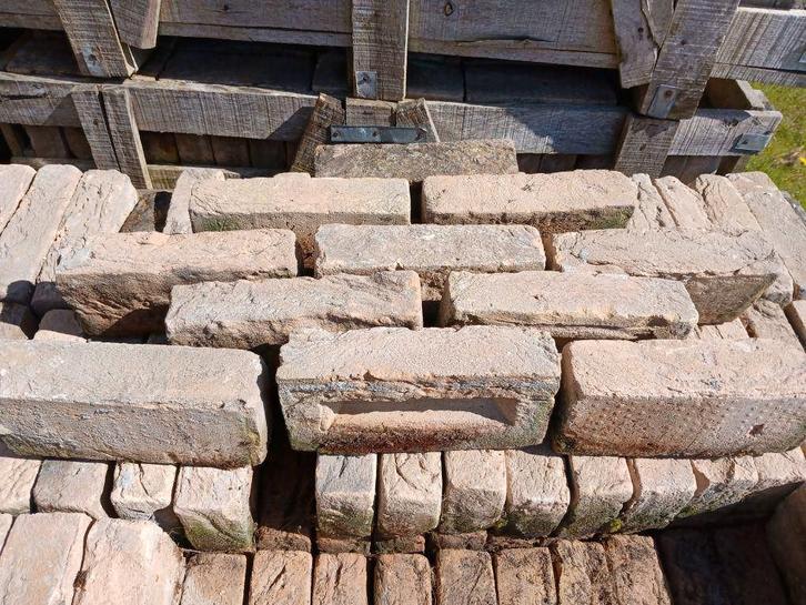 stenen , metselstenen , heidebloem , kaleien , gevelstenen, Doe-het-zelf en Bouw, Metselstenen, Gebruikt, Bakstenen, Ophalen