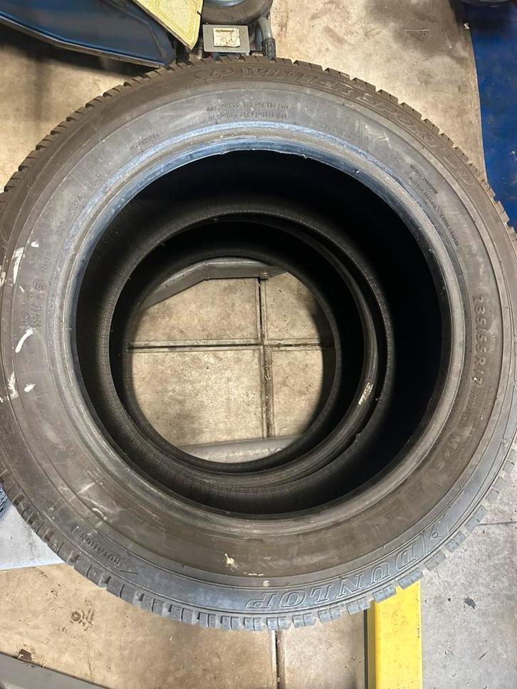 2 winterbanden, DUNLOP SP WINTER SPORT SD, zeer goede staat, Auto-onderdelen, Banden en Velgen, Band(en), Winterbanden, 17 inch