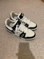 Louis Vuitton trainer, Vêtements | Hommes, Chaussures, Comme neuf