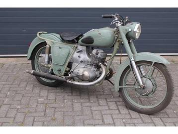 IZj - Oldtimer - Motorfiets beschikbaar voor biedingen