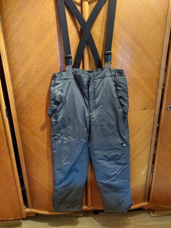 Skibroek met schouderriemen - maat 42, Kleding | Dames, Wintersportkleding, Gedragen, Broek, Maat 42/44 (L), Ophalen