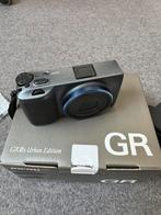 Ricoh GRIII X Urban Edition, Audio, Tv en Foto, Fotocamera's Digitaal, Gebruikt, Compact, Ophalen of Verzenden, Overige Merken
