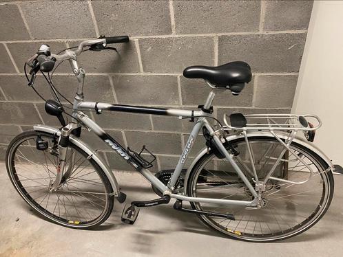 Vélo Sirocco Avenue V-break 8 vitesses + ou - accessoires, Fietsen en Brommers, Fietsen | Heren | Herenfietsen, Zo goed als nieuw