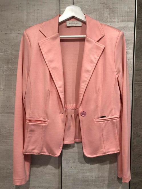 roze blazer Amélie & Amélie, Kleding | Dames, Jasjes, Kostuums en Pakken, Zo goed als nieuw, Roze, Ophalen