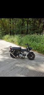 Dax b klasse lowrider, Motoren