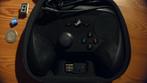 Steam controller + case, Ophalen of Verzenden, Zo goed als nieuw