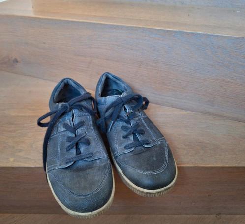Blauwe lederen schoenen maat 40 merk Ecco, Kinderen en Baby's, Kinderkleding | Schoenen en Sokken, Gebruikt, Schoenen, Jongen