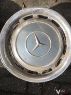 Mercedes w114 w115 w123 wieldoppen, Auto diversen, Wieldoppen, Ophalen of Verzenden, Gebruikt
