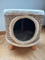 Kleine kattenkrabpaal met nestje om in te slapen., Dieren en Toebehoren, Ophalen