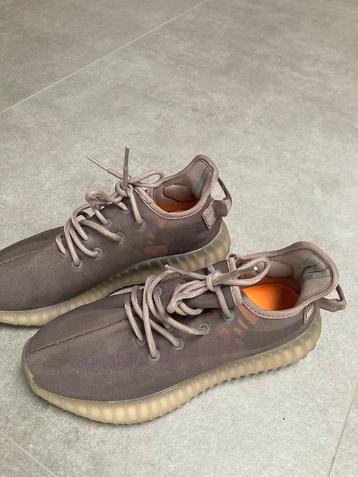 Adidas Yeezy maat 39 NIEUW !!! disponible aux enchères