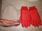 muts +skihandschoenen, Kleding | Dames, Mutsen, Sjaals en Handschoenen, Ophalen, Zo goed als nieuw, Maat 38/40 (M), Muts