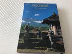 Livre sur l'Indonésie, un pays magnifique pour voyager TOP, Livres, Comme neuf, Enlèvement ou Envoi, Guide ou Livre de voyage