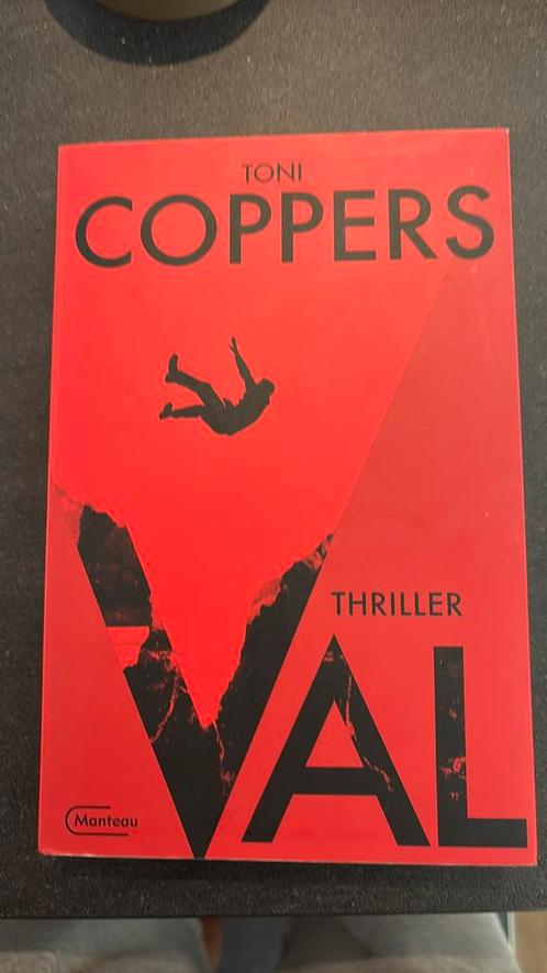 Toni Coppers - Val, Boeken, Thrillers, Zo goed als nieuw, Ophalen of Verzenden