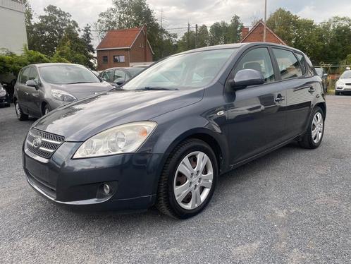 Kia cee'd 1.6i EX -------prix export, Auto's, Kia, Bedrijf, (Pro) Cee d, ABS, Airbags, Airconditioning, Boordcomputer, Centrale vergrendeling