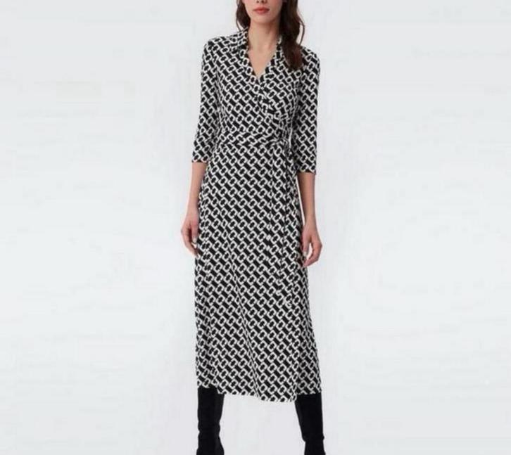 Diane Von Furstenberg - Black & White Chain Link Wrap Dress, Kleding | Dames, Jurken, Zo goed als nieuw, Maat 38/40 (M), Wit, Onder de knie