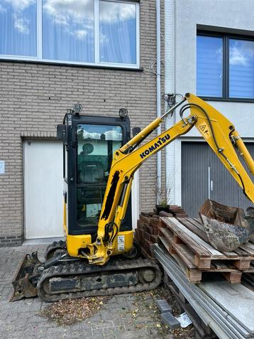 Komatsu minigraver nieuwe staat 140 uren disponible aux enchères