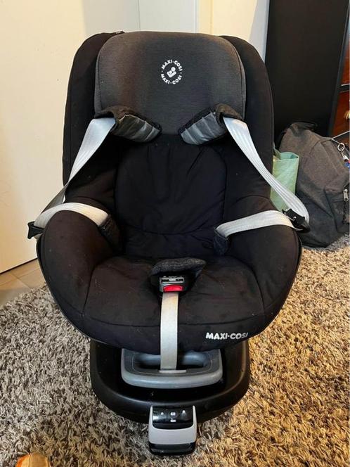 Maxi Cosi Pearl autostoeltje (groep 1) en FamilyFix-basis, Kinderen en Baby's, Autostoeltjes, Zo goed als nieuw, Maxi-Cosi, 9 t/m 18 kg