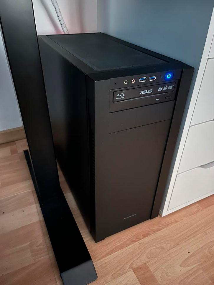 Gaming PC: i7-7700 / GTX 1060 6GB / 32GB RAM, Computers en Software, Desktop Pc's, Zo goed als nieuw, 3 tot 4 Ghz, HDD, SSD, 32 GB