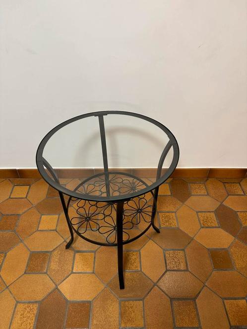 Smeedijzeren tafel, Huis en Inrichting, Tafels | Bijzettafels, Gebruikt, Rond, 60 cm of meer, Minder dan 55 cm, Metaal of Aluminium