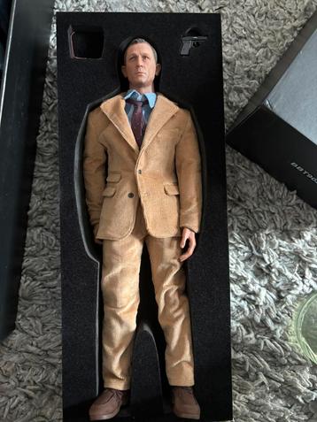 1/6 figuur James Bond (Craig) - no time to die -  Blackbox beschikbaar voor biedingen
