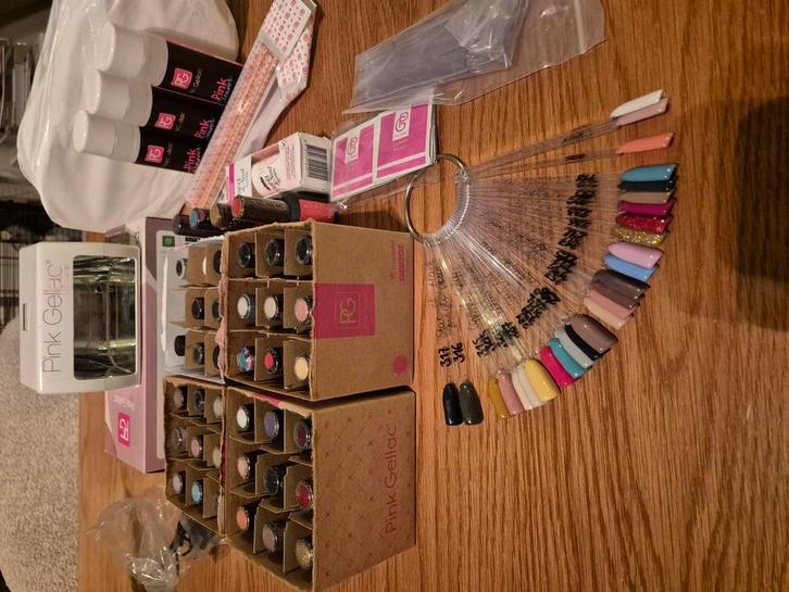 Pink Gellac nagelpakket, Handtassen en Accessoires, Uiterlijk | Cosmetica en Make-up, Gebruikt, Beige, Ophalen of Verzenden