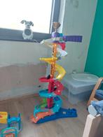 140 Vtech Toet toet autobaanonderdelen + racetoren, Enlèvement, Utilisé, 2 à 4 ans