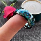 Trouwringen wolfraam - Sam - Ingelegd met kleurrijk opaal, Handtassen en Accessoires, Ringen, Overige materialen, Overige kleuren