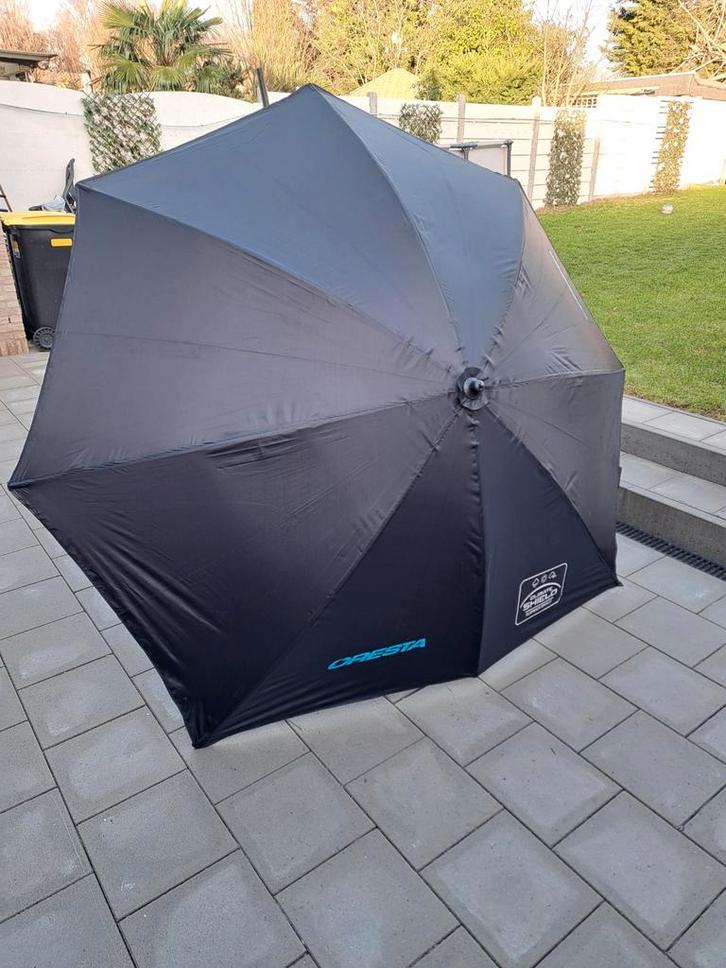 Parapluie Brolly Carp, Sports nautiques & Bateaux, Pêche à la ligne | Carpes, Enlèvement ou Envoi