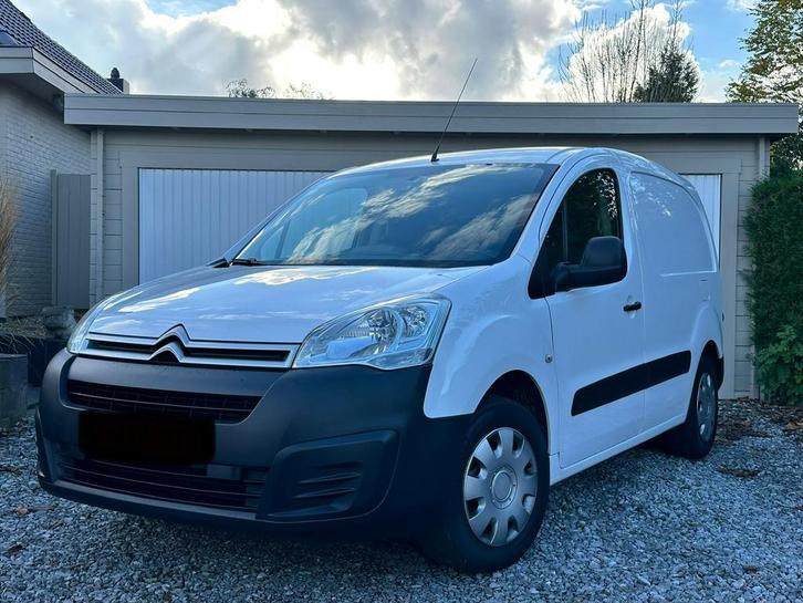 Citroen Berlingo 2017 GEKEURD TREKHAAK…, Auto's, Bestelwagens en Lichte vracht, Particulier, Bluetooth, Trekhaak, Citroën, Diesel