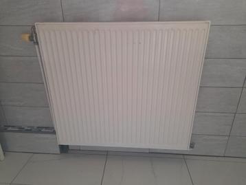 UN RADIATEUR SUPERIA COMPACT beschikbaar voor biedingen