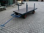Een gebruikte kar, plattenwagen, transsportkar, Ophalen