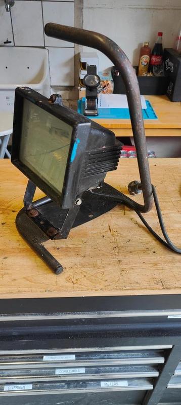 werklamp retro  beschikbaar voor biedingen