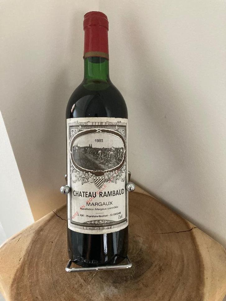 Chateau Rambaud 1983 met houder, Verzamelen, Wijnen, Zo goed als nieuw, Rode wijn, Frankrijk, Ophalen