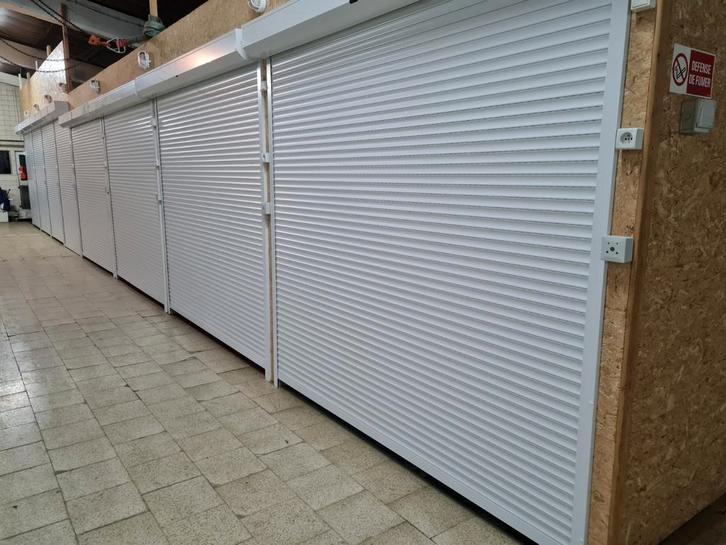 BOX  de stockage à louer, Diensten en Vakmensen, Verhuizers en Opslag