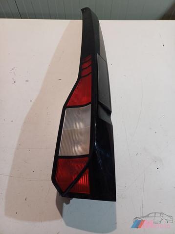 achterlicht caddy rechts artkelnr 2K7945096 beschikbaar voor biedingen