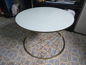 Table ronde en verre en très bon état beschikbaar voor biedingen