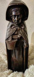 Antiek massief hout beeld begijn Brugge, Ophalen of Verzenden