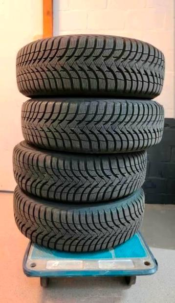Set Michelin Banden op stalen velgen Maat 215 60 R16 95H, Ophalen, 215 mm, 16 inch, Banden en Velgen